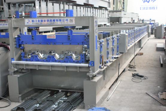 Floor Decking Machine